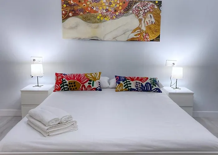 Vt Flat Reformado Con Escritorio De Trabajo Y Wifi *