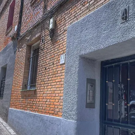 Vt Flat Reformado Con Escritorio De Trabajo Y Wifi Lägenhet Bilbao