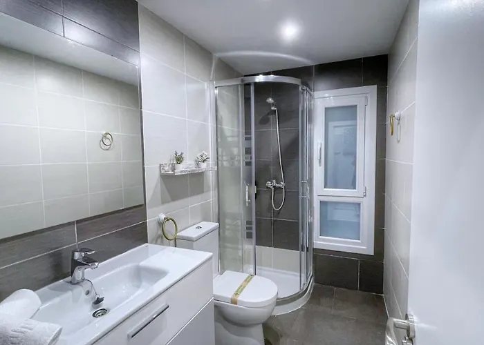 Vt Flat Reformado Con Escritorio De Trabajo Y Wifi 公寓 毕尔巴鄂