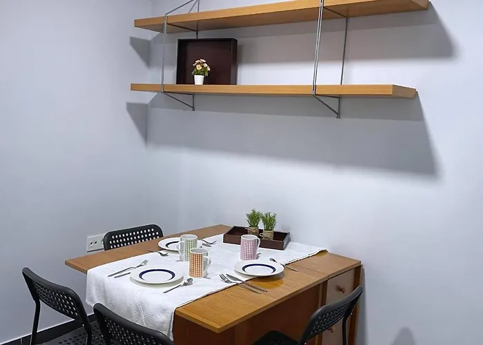 Vt Flat Reformado Con Escritorio De Trabajo Y Wifi 毕尔巴鄂